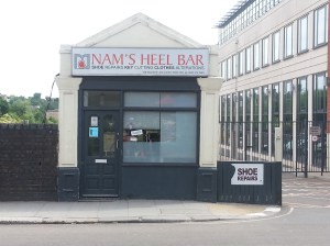 Wem der Schuh drückt (c) Daniel Zylbersztajn